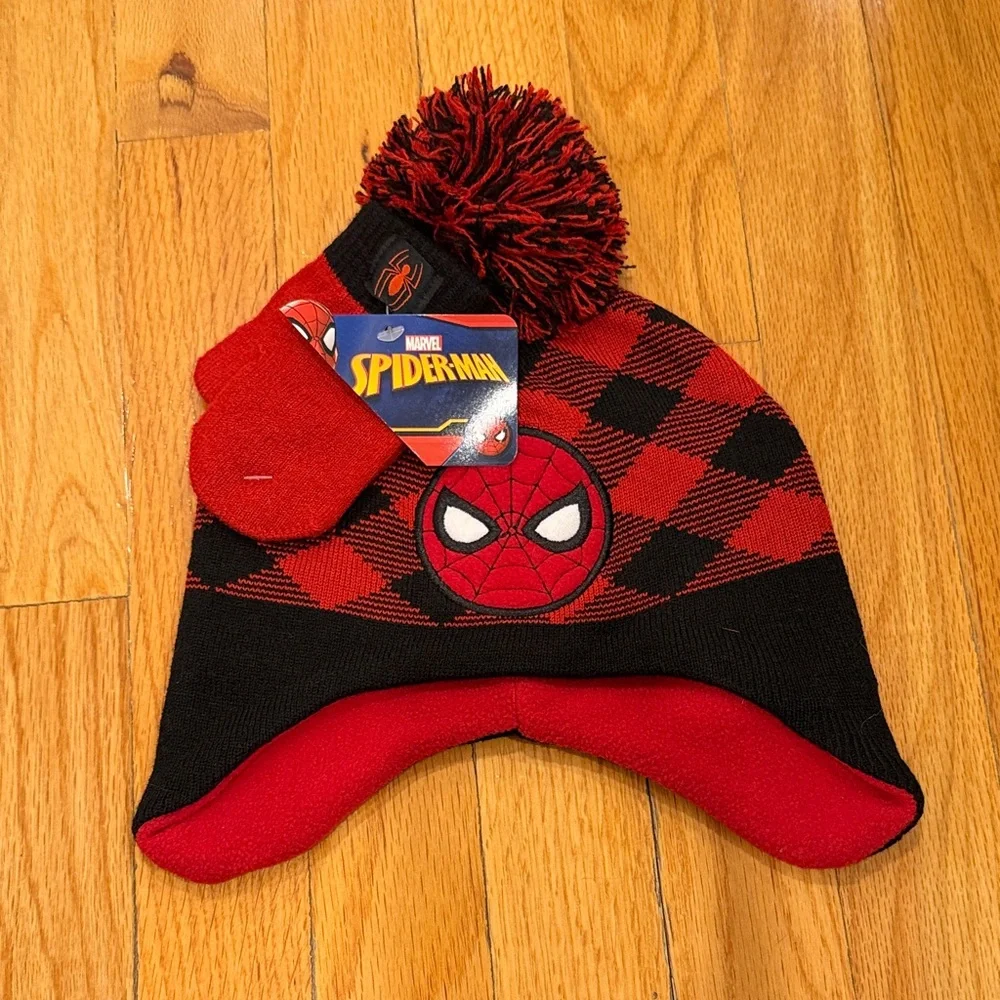NWT Marvel Kids Red and Black Spider-Man Hat and Mittens Size OS